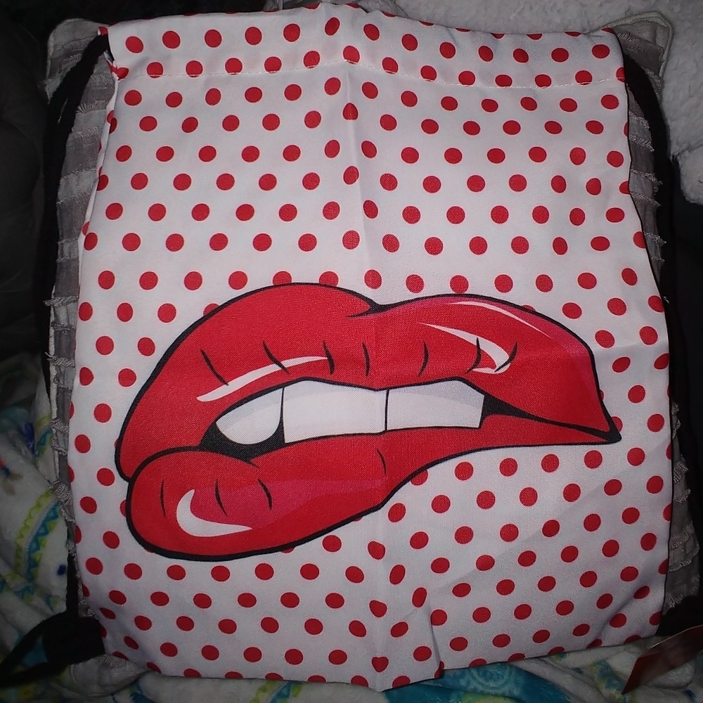 Lips Drawstring Bag